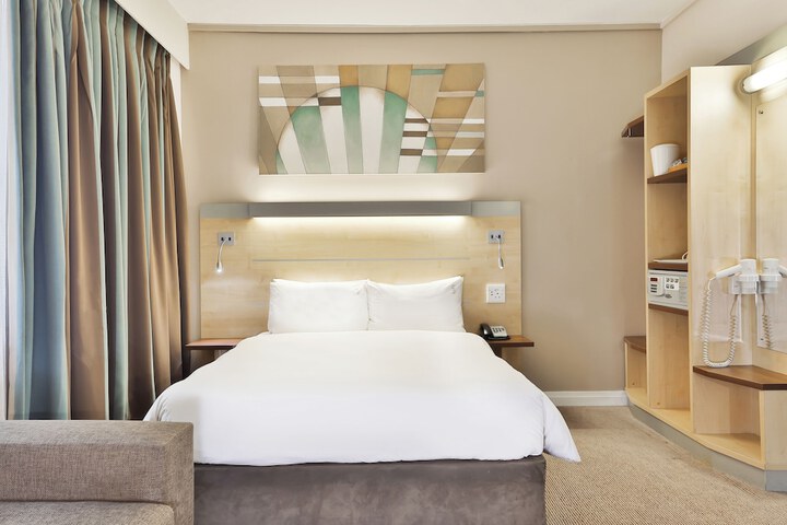 Room 20 of 96