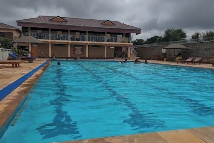 Pool 6 of 39