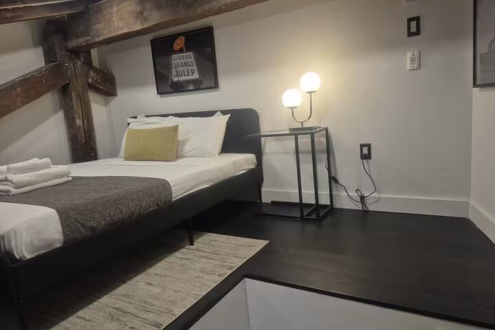 Room 12 of 62
