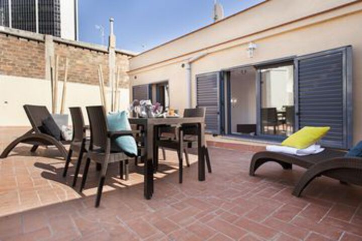 Terrace/Patio 11 of 12