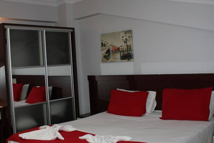 Room 10 of 49