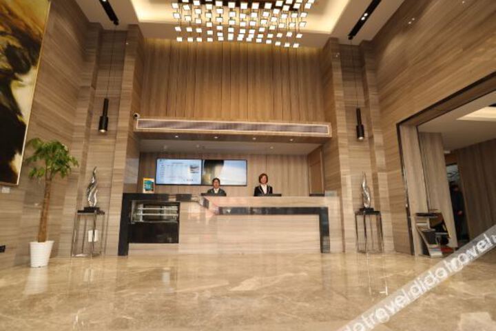Hotel Interior 9 of 15