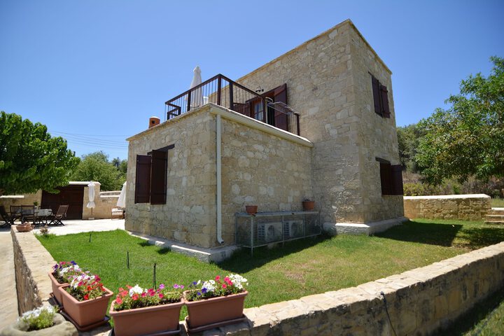Hotel Entry