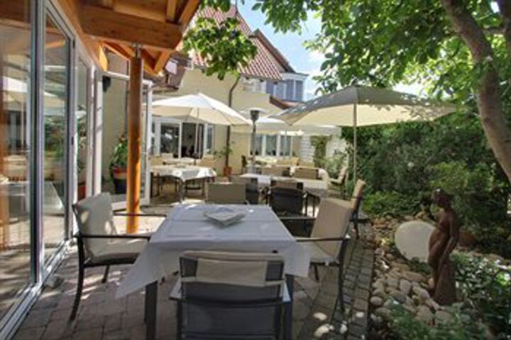 Terrace/Patio 58 of 60