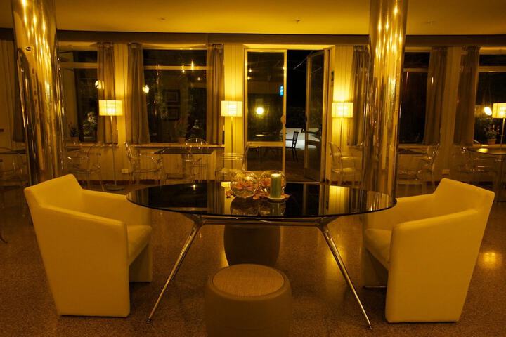 Dining Photos