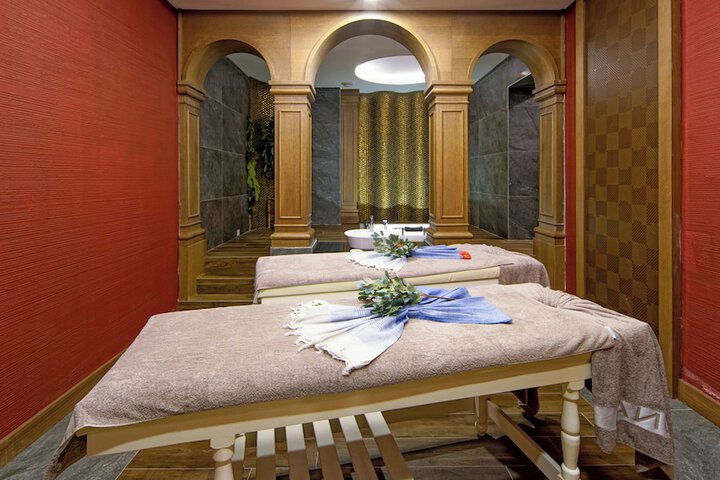 Spa 16 of 28