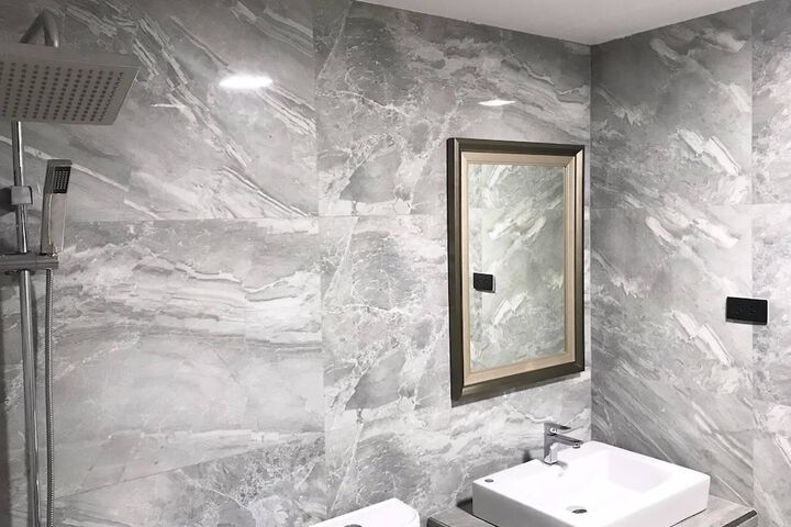 Room 15 of 22
