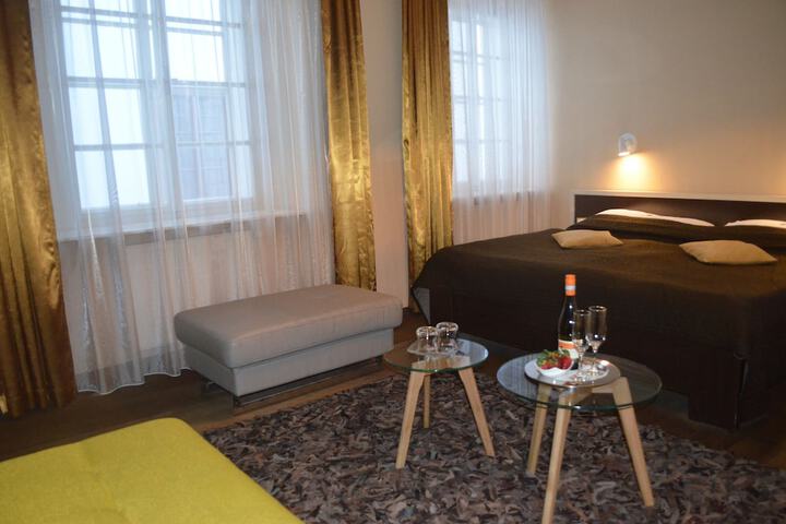 Room 22 of 78