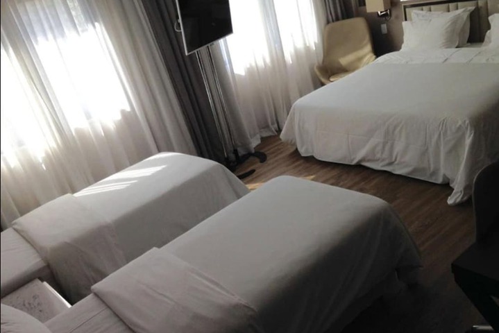 Room 22 of 45