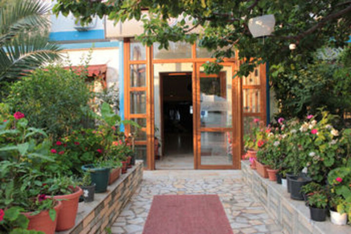 Hotel Can Karaburun