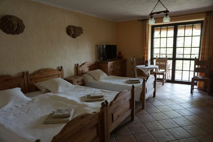 Room 35 of 155