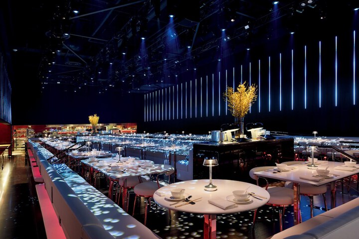 Dining 136 of 187