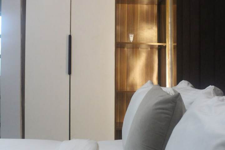 Room 20 of 47