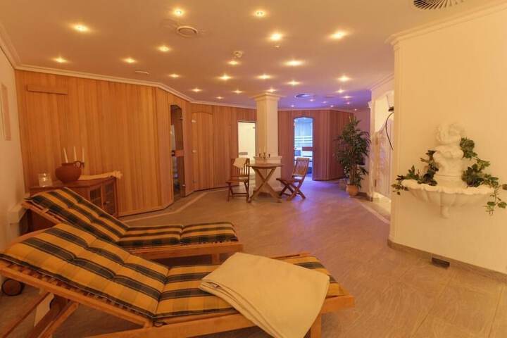 Spa 36 of 52