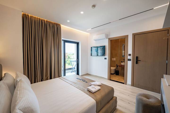Room 89 of 244