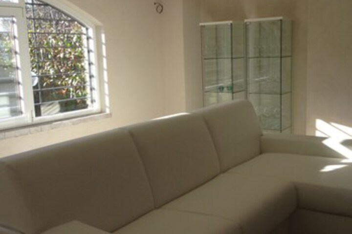 Room 15 of 21