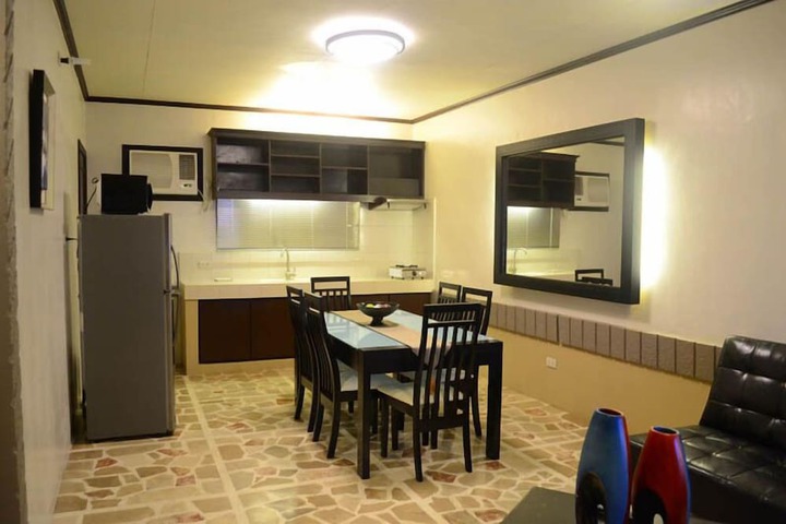 Room 46 of 107