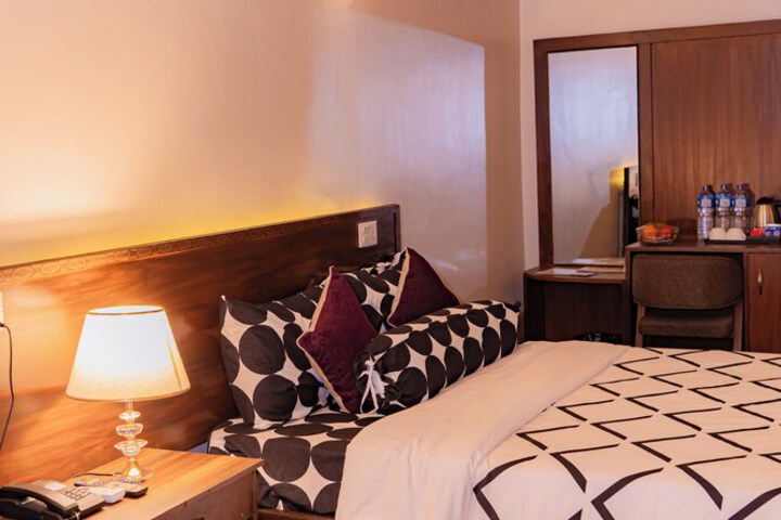 Hotel 73 of 91