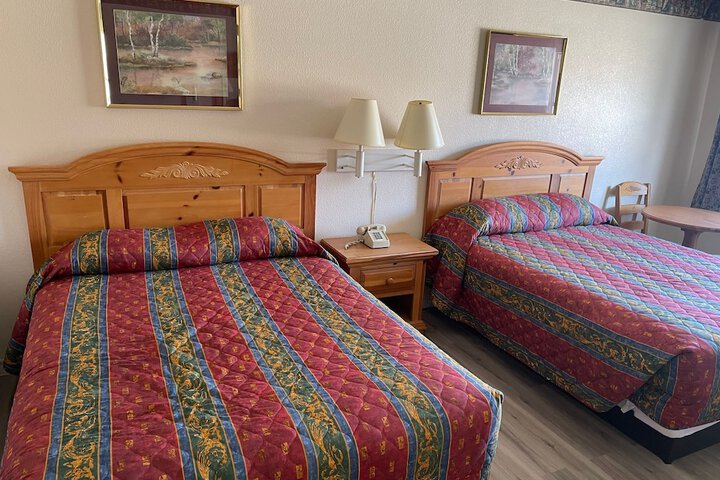 Room 15 of 37