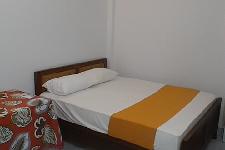 Room 14 of 64