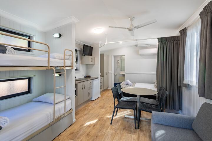 Room 71 of 126