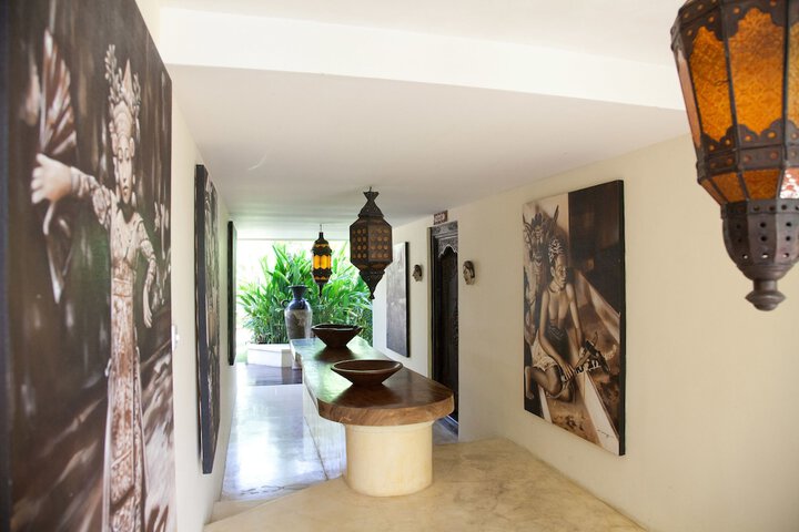 Ballroom/Hall 55 of 62
