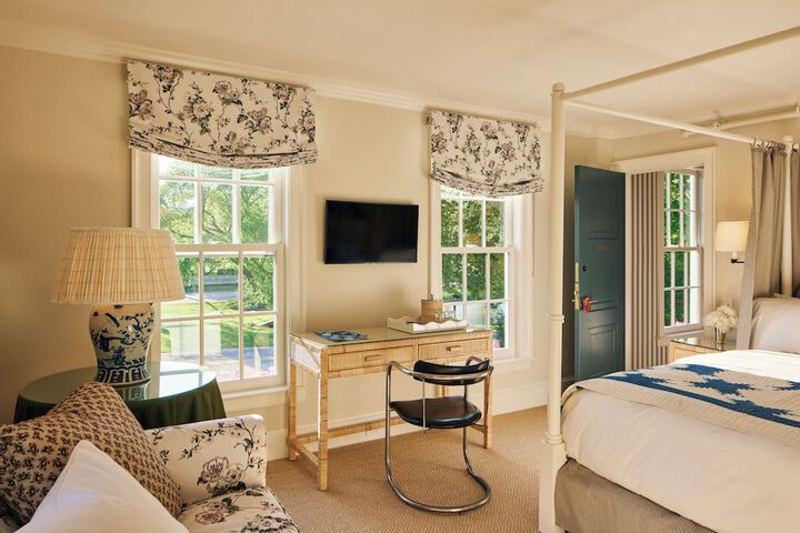 Room 5 of 50