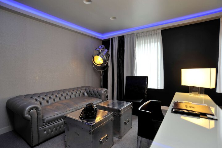 Room 39 of 106