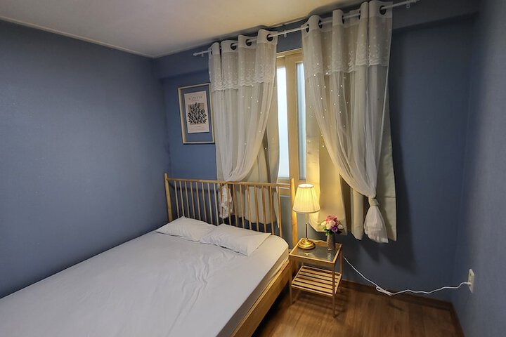 Room 26 of 48