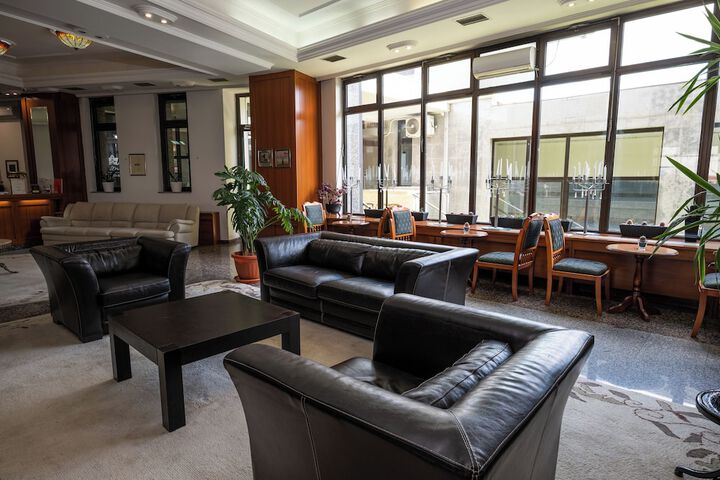 Hotel Interior 4 of 93