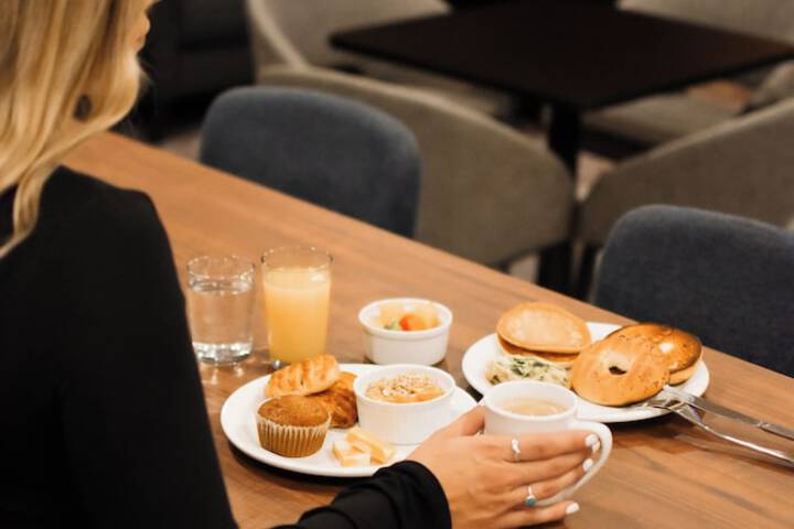 Breakfast/Coffee Service 50 of 60