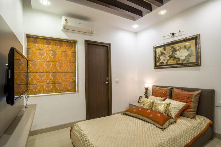 Room 10 of 67