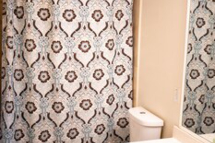 Room 2 of 21