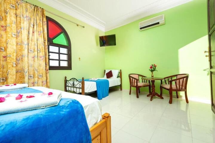 Room 5 of 48