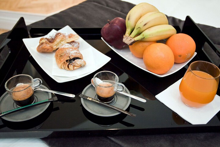 Breakfast/Coffee Service 47 of 65
