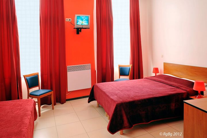 Room 3 of 14