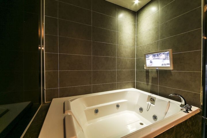 Spa 57 of 95