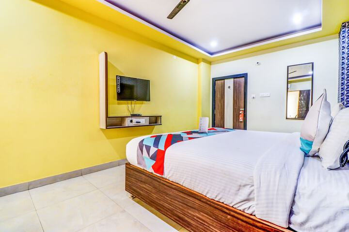 Room 6 of 23