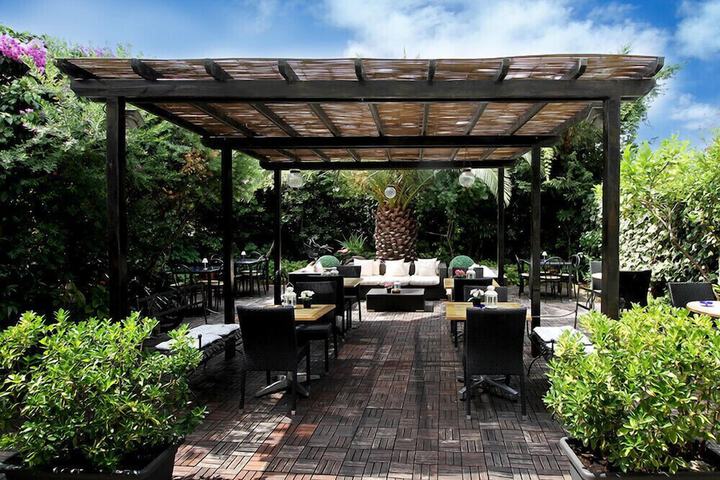 Terrace/Patio 19 of 20