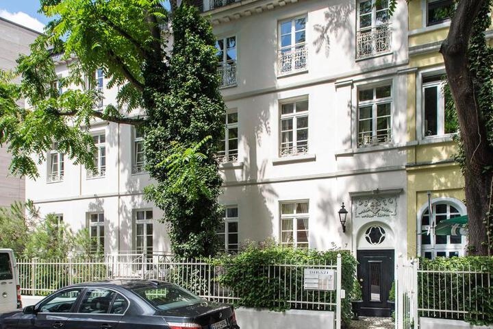 DIRAZI Guesthouse & Apartments GmbH