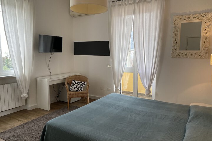 Room 12 of 68