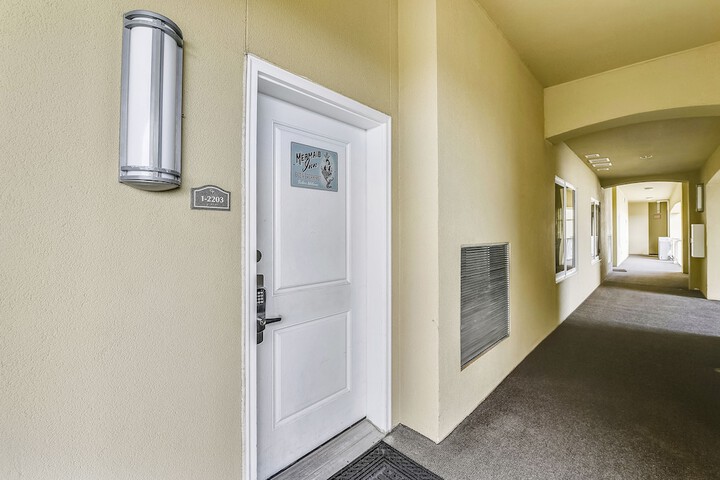 Room 45 of 308