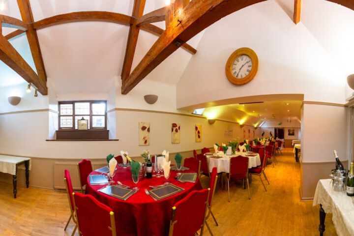 Ballroom/Hall 39 of 45