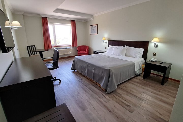 Room 6 of 47
