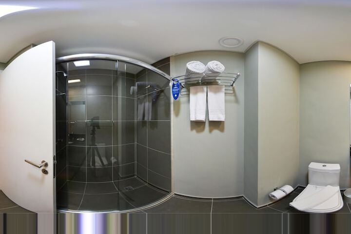 Bath Interior