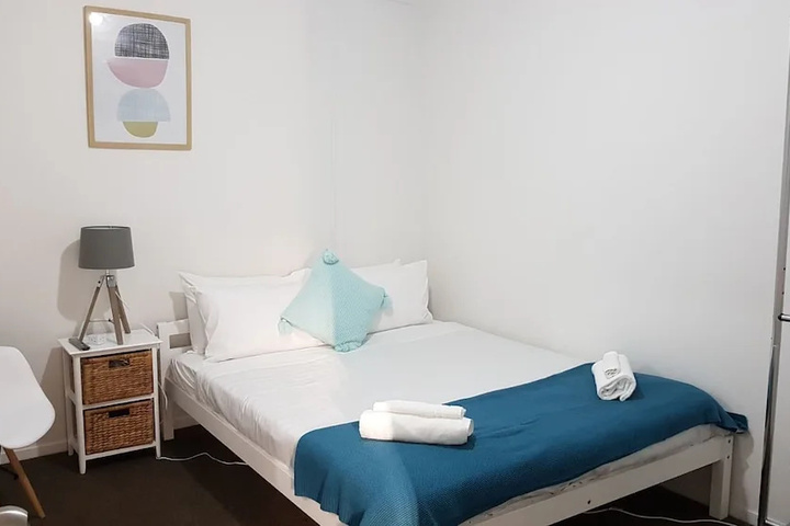 Room 3 of 9