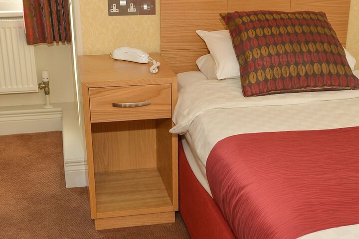 Room 10 of 51