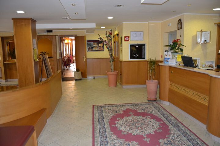 Hotel Interior 7 of 47