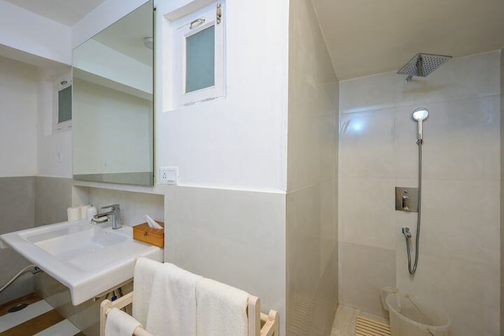 Bath Amenities