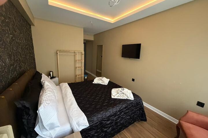 Room 9 of 59